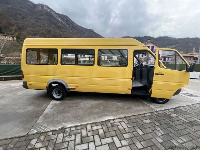 Transporte de pessoas Mercedes-Benz Sprinter