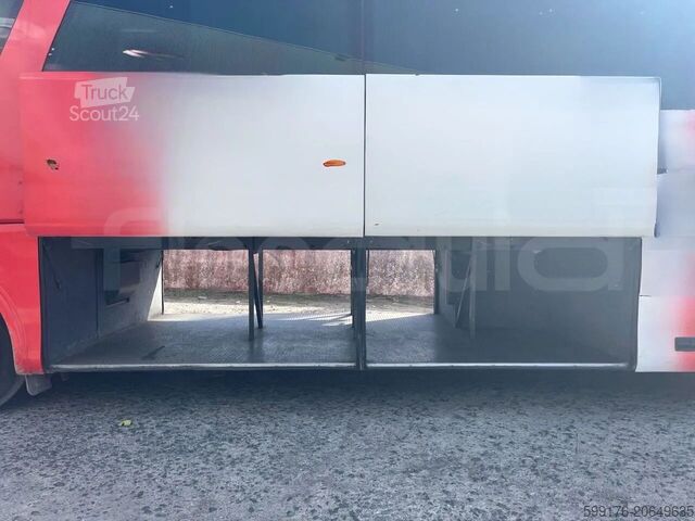 Tur aracı Irizar Scania