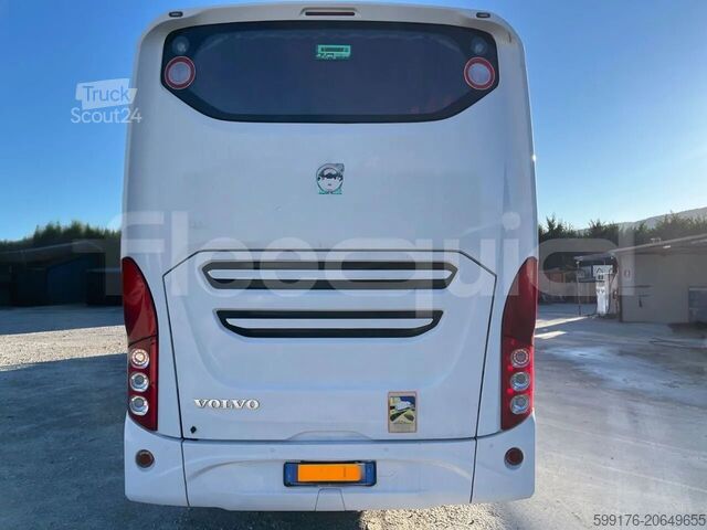 Carro de turismo Volvo 9700