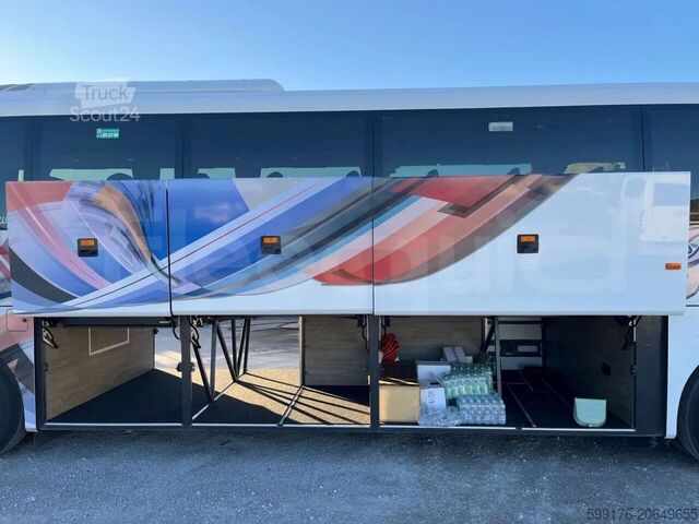 Carro de turismo Volvo 9700