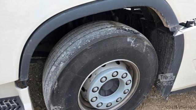 Tractora standard Volvo FH 500