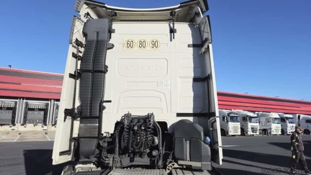 Tractora standard Volvo FH 500