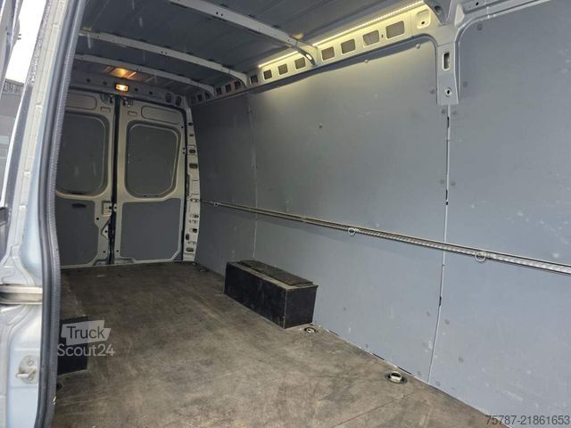Hög tak skåpbil IVECO 35-160 Air Pro, HI_MATIC, Maxi, Luftfederung hi