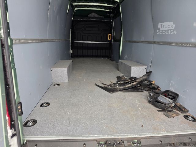 Aukštas mikroautobusas IVECO 35S18 Kastenwagen Maxi hoch&lang, Unfall