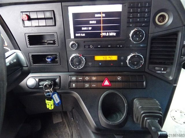 Tracteur routier standard MERCEDES-BENZ 1840 Antos*kpl Zug*Frigoblock Kühlung*2t LBW*NLA