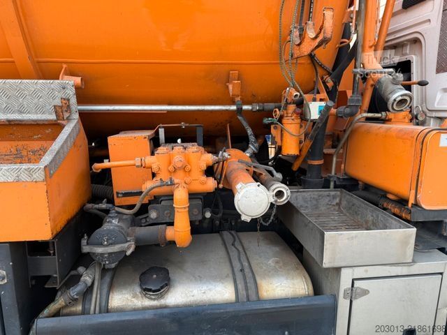 Vakumska cisterna MAN TGS 33.440 6x4 BB/BBS Kanalreiniger Kombi MÜLLER