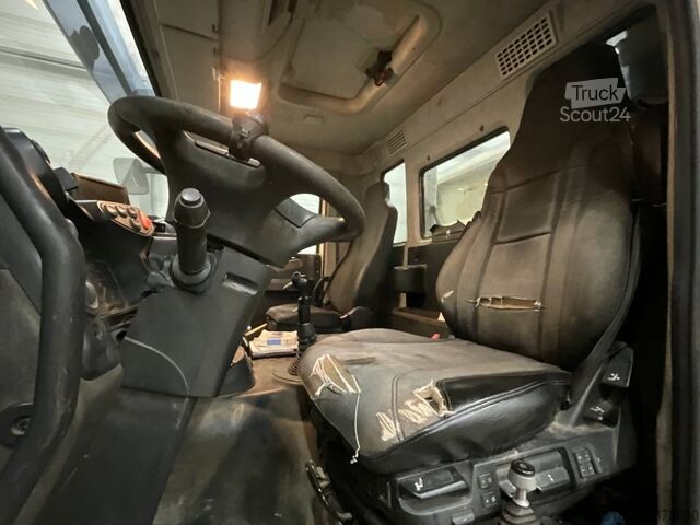 Kipper Iveco Trakker 360