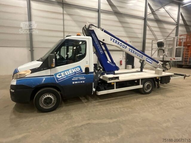 Op vrachtwagen gemonteerd platform Iveco 35S 13 + multitel 160ALU