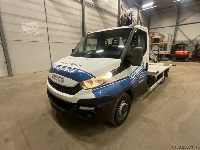 Op vrachtwagen gemonteerd platform Iveco 35S 13 + multitel 160ALU