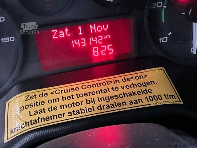 Op vrachtwagen gemonteerd platform Iveco 35S 13 + multitel 160ALU