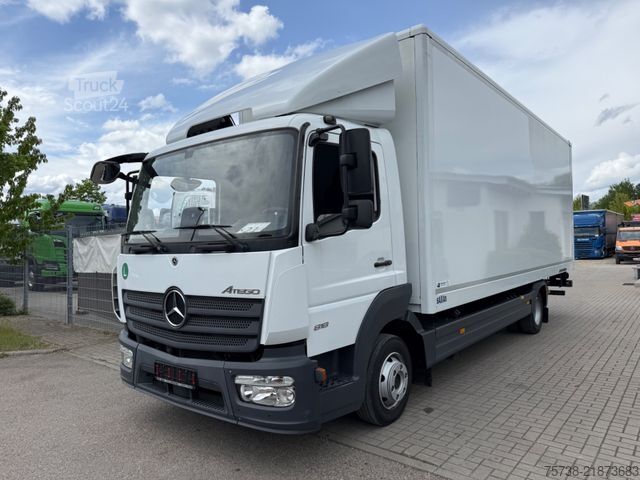Skapbil MERCEDES-BENZ Atego 818 Koffer/Klima/Motorbremse/Schalter/EU6D