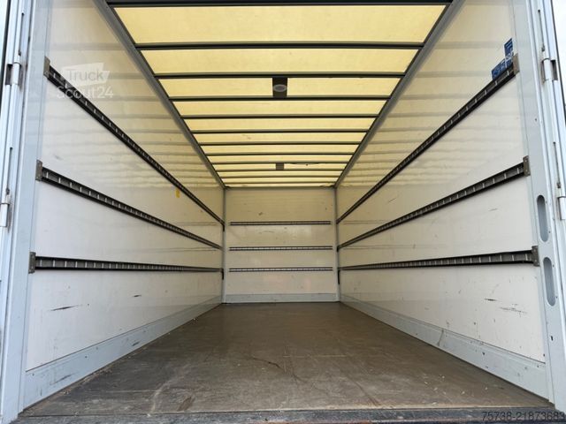 Skapbil MERCEDES-BENZ Atego 818 Koffer/Klima/Motorbremse/Schalter/EU6D
