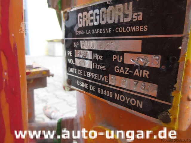 Wegmarkeringen Greggory Roadmarking StraĂźenmarkiermaschine Graco