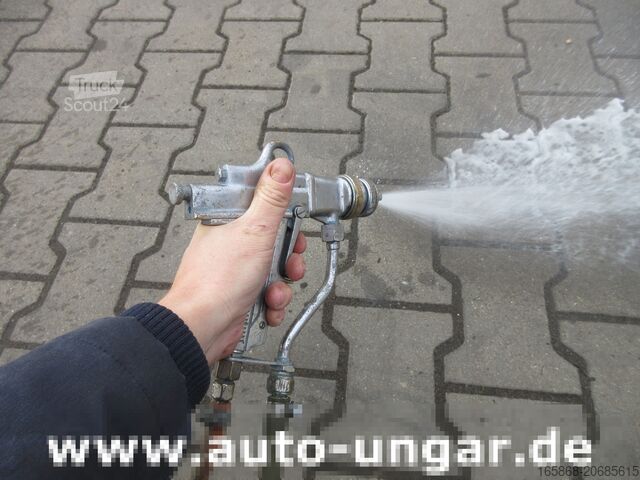 Wegmarkeringen Greggory Roadmarking StraĂźenmarkiermaschine Graco