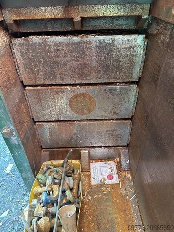 Schlögl Fahrzeugbau GmbH Schlögl Fahrzeugbau GmbH Schlögl Fahrzeugbau GmbH