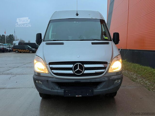 Микроавтобус Mercedes-Benz Sprinter 519 CDI 16+1 SEATS