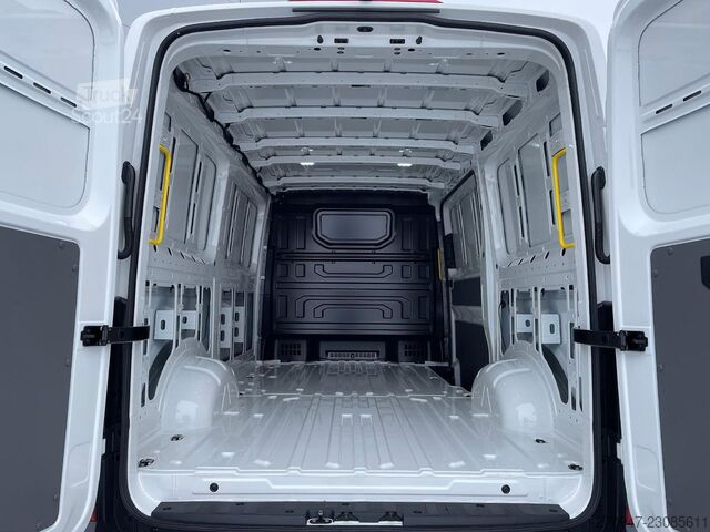 Panelová dodávka MAN TGE 3.180 L3H2 Kasten 4x4 AUTOM ACC STANDH SITZH