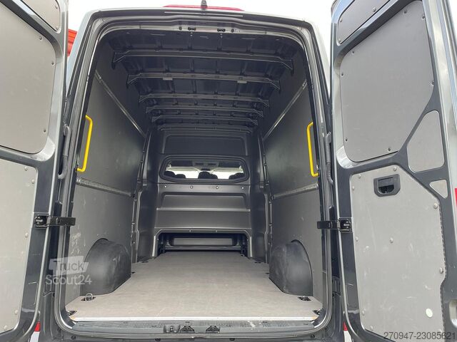Dodávka s vysokou střechou VW Crafter MIXTO 35 L4H3 DAB AHK äden