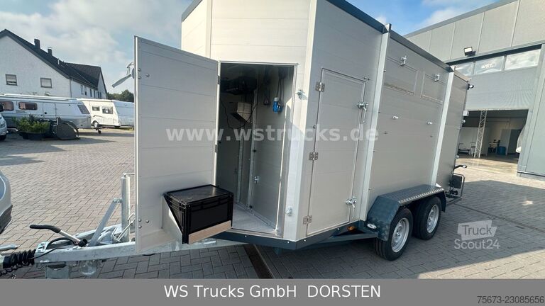 Remolque de transporte de caballos WST Edition Schlacht mit Seilwinde Viehanhänger