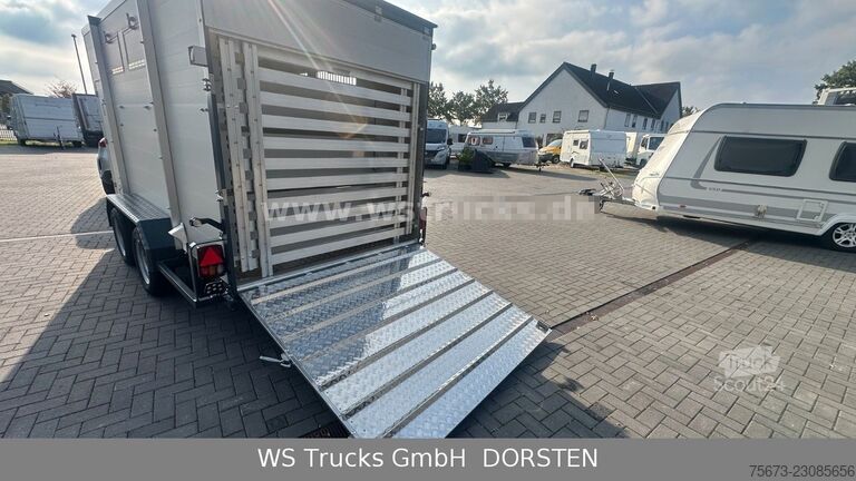 Remolque de transporte de caballos WST Edition Schlacht mit Seilwinde Viehanhänger