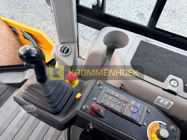 Trilmachine Volvo SD 135 B