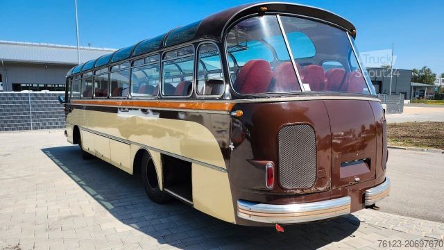 Autobus interurbano SETRA Kässbohrer Setra S 11