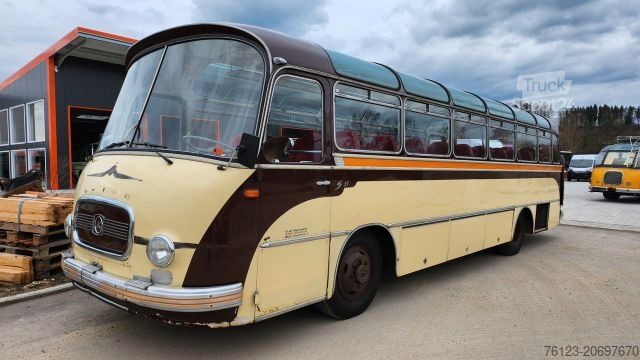 Autobus interurbano SETRA Kässbohrer Setra S 11