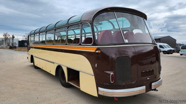 Autobus interurbano SETRA Kässbohrer Setra S 11