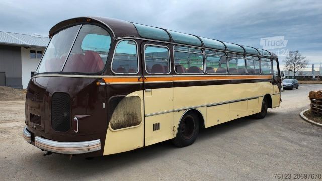 Autobus interurbano SETRA Kässbohrer Setra S 11