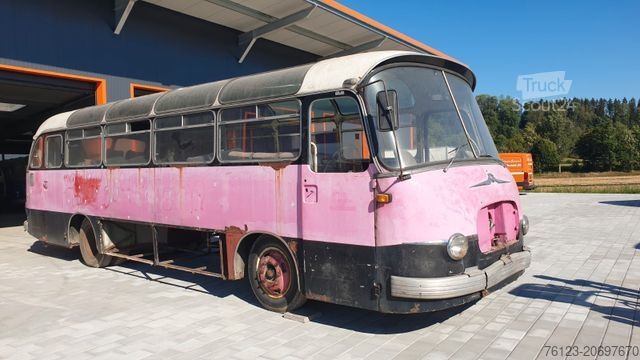 Autobus interurbano SETRA Kässbohrer Setra S 11