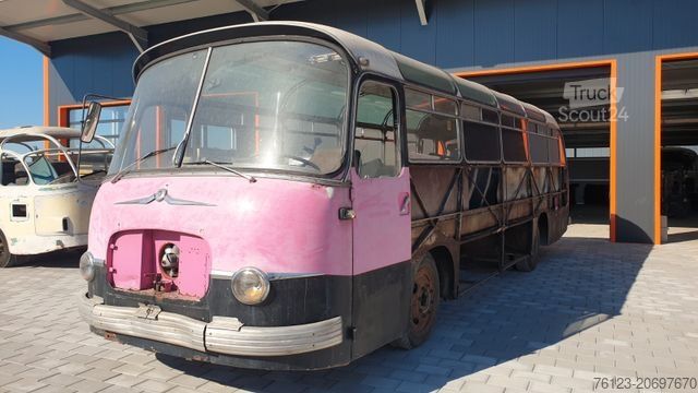 Autobus interurbano SETRA Kässbohrer Setra S 11