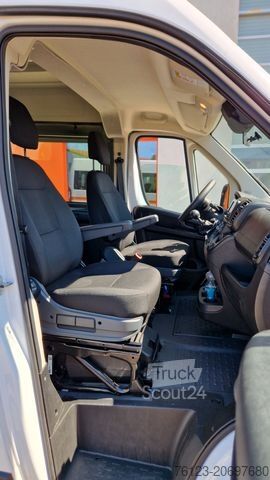 Minibús FIAT Opel Movano und Ducato Flexiboden 6 Schienen