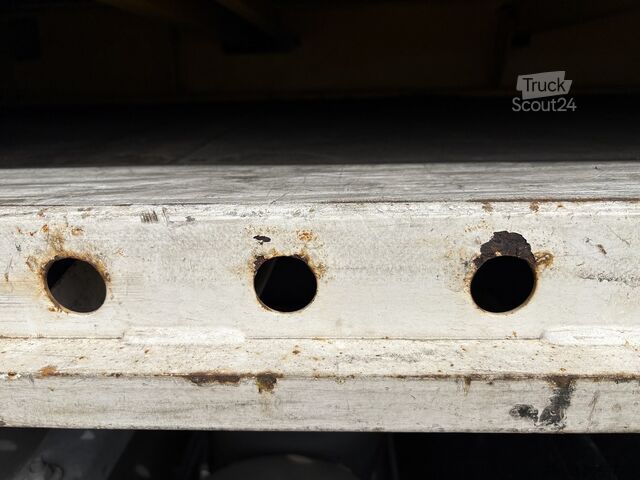 Wechselbrücke mit Pritsche Krone Plattform 7,82m Multilockaußenrahmen