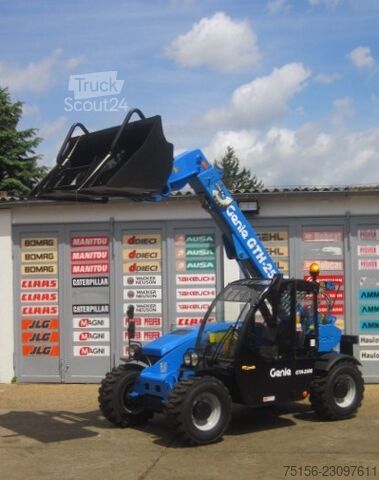 Teleskoparmstapler Terex GENIE GTH 2506 6m/2.5t. GABEL+SCHAUFEL+