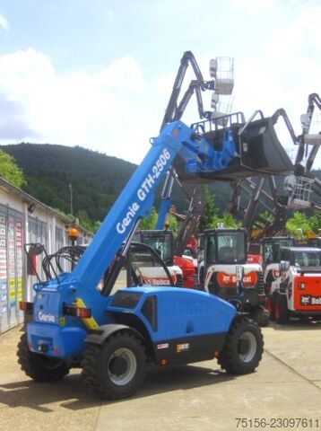 Teleskoparmstapler Terex GENIE GTH 2506 6m/2.5t. GABEL+SCHAUFEL+