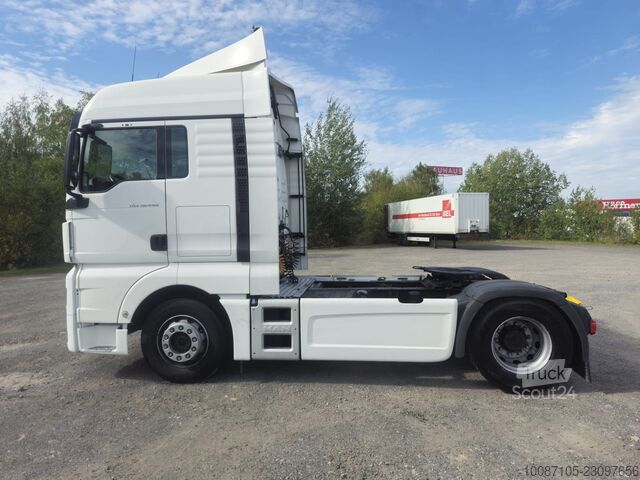 стандартный седельный тягач MAN TGX 18.440