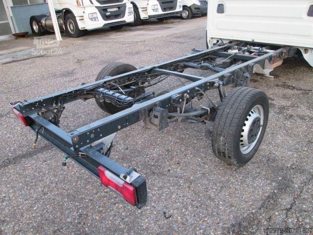 Transporter Fahrgestell IVECO 35 S13*Fahrgestell*Ohne Getriebe*