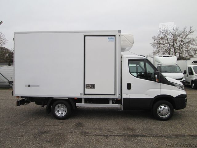 Furgone isotermico frigorifero IVECO 35 C13 *2xCarrier Kühlkoffer 3.52m*Klima*