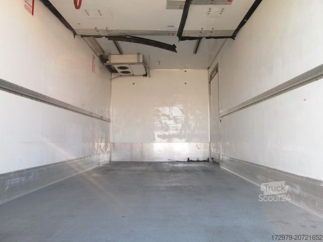 Soğutuculu kamyon MERCEDES-BENZ Atego 1018*2xCarrier Kühlkoffer 5.95m*Euro5*LBW*