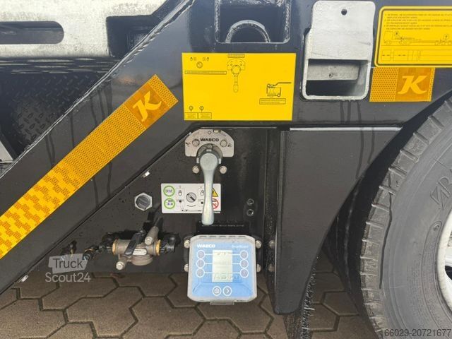 Dieplader oplegger KÄSSBOHRER SLAR3 Tele Tiefbett Radmulden metallisiert