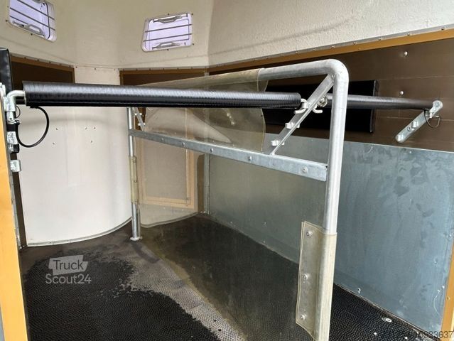 Причіп для перевезення коней NIEWIADOW ANGEBOT!Havanna Pferdeanhänger310x174x234cm2500