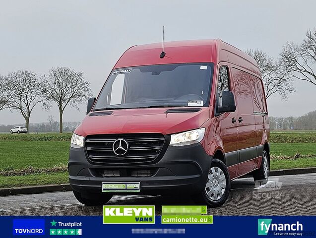 High-roof van MERCEDES-BENZ SPRINTER 214