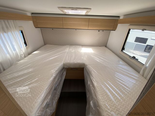 Matrix/ημιενσωματωμένο (τροχόσπιτο) Adria Matrix 60 Years selection 670SL