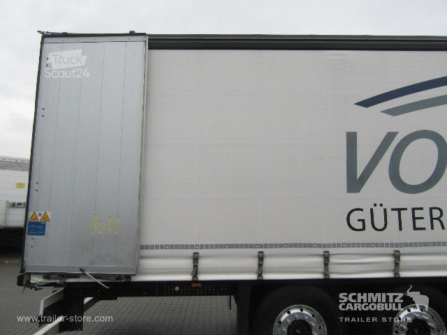Open semitrailer with tarp Schmitz Cargobull Curtainsider Standard Getränke