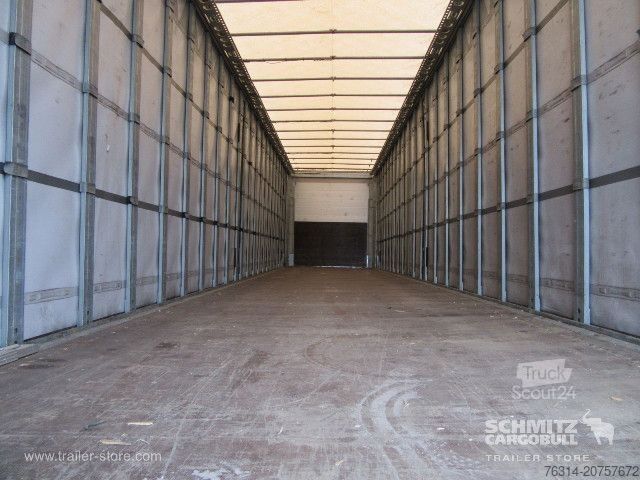 Open semitrailer with tarp Schmitz Cargobull Curtainsider Standard Getränke