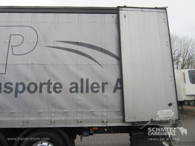 Otvorena poluprikolica sa ceradom Schmitz Cargobull Curtainsider Standard Getränke