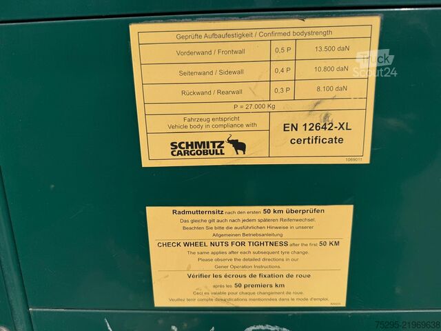 Komercijalno vozilo Schmitz Cargobull 3 Achs Mega PowerCurtain Hubdach Bahnverladbar