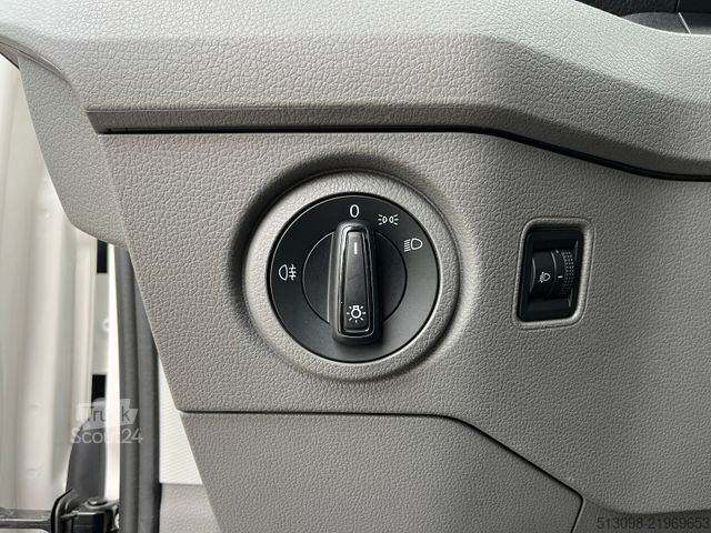 Minibus VOLKSWAGEN CRAFTER 2.0 TDI 9 SITZER 2X STANDHZG. KLIMA PDC