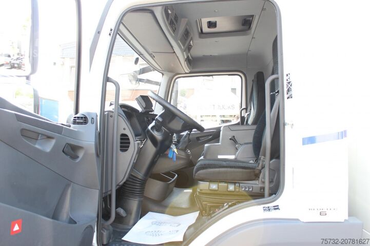 Škatlasti tovornjak Mercedes-Benz Atego 1221 E6 Koffer Klima Kamera LBW Nur 85 Tkm