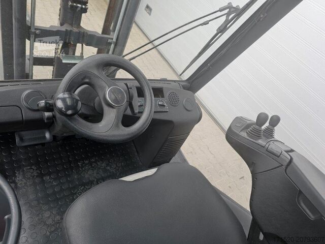 Frontgaffeltruck Linde H50D-02/600
